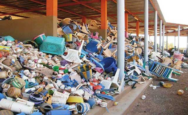 Mua phế liệu nhựa tận nơi Mua phế liệu nhựa tận nơi